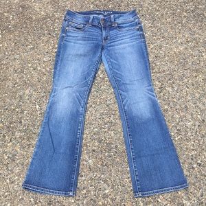 American Eagle Artist Flare Blue Jeans